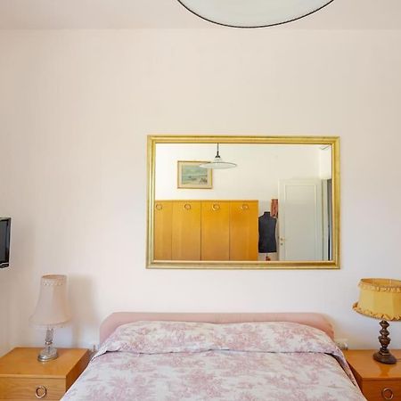 Ferienwohnung Casa Al Mare - Lido Terracina Exterior foto