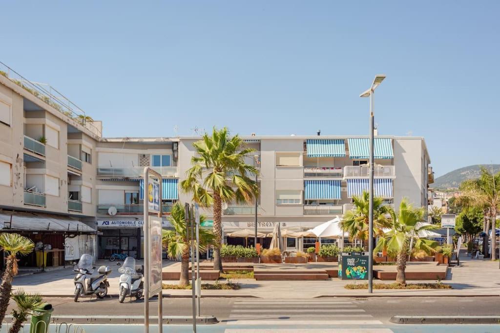 Ferienwohnung Casa Al Mare - Lido Terracina Exterior foto